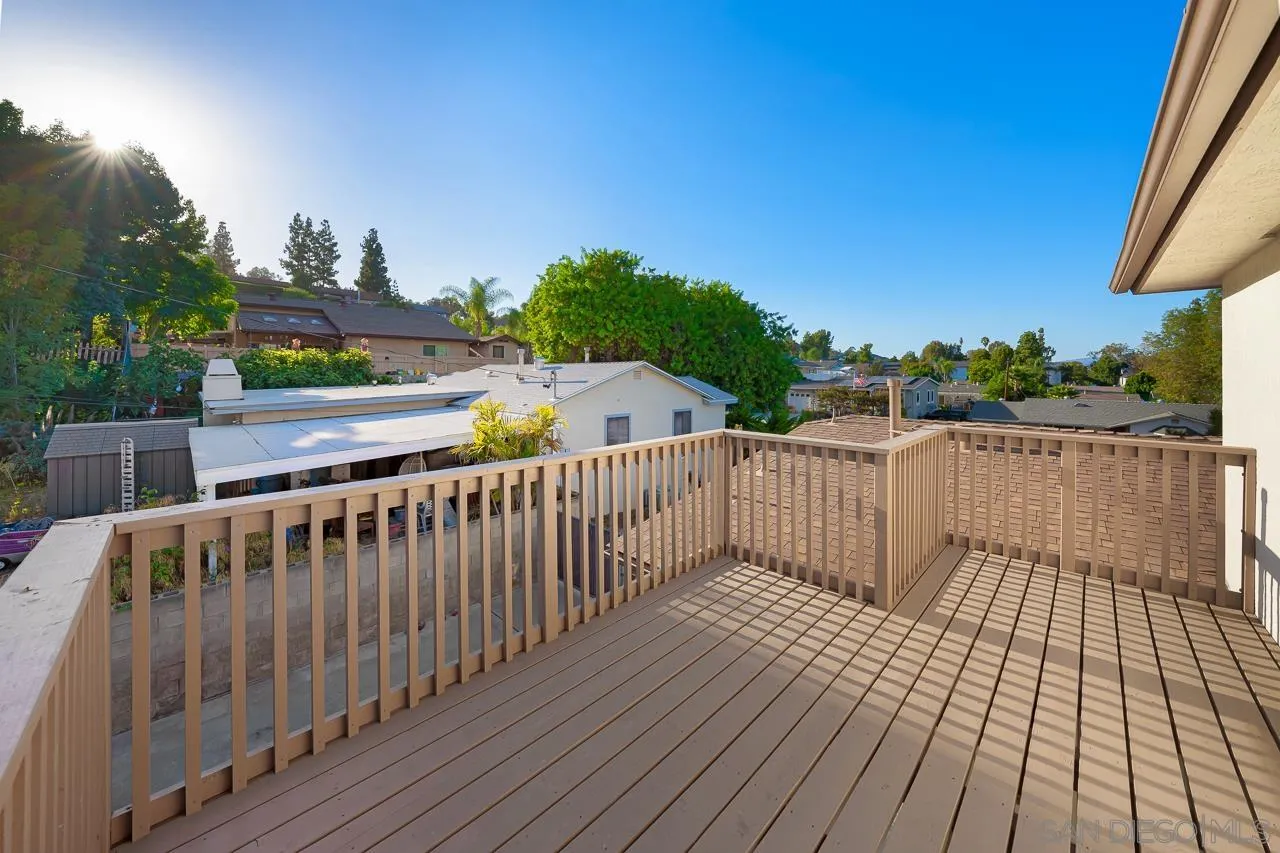 https://cdn.realtyfeed.com/cdn/127/250038348/cd39f7cc557dedb863d29f25ea63b80e.webp