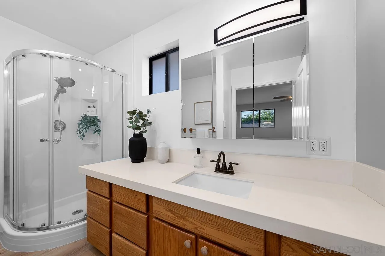 https://cdn.realtyfeed.com/cdn/127/250038348/d38f9074e1f9d25864b2f16c63191d52.webp