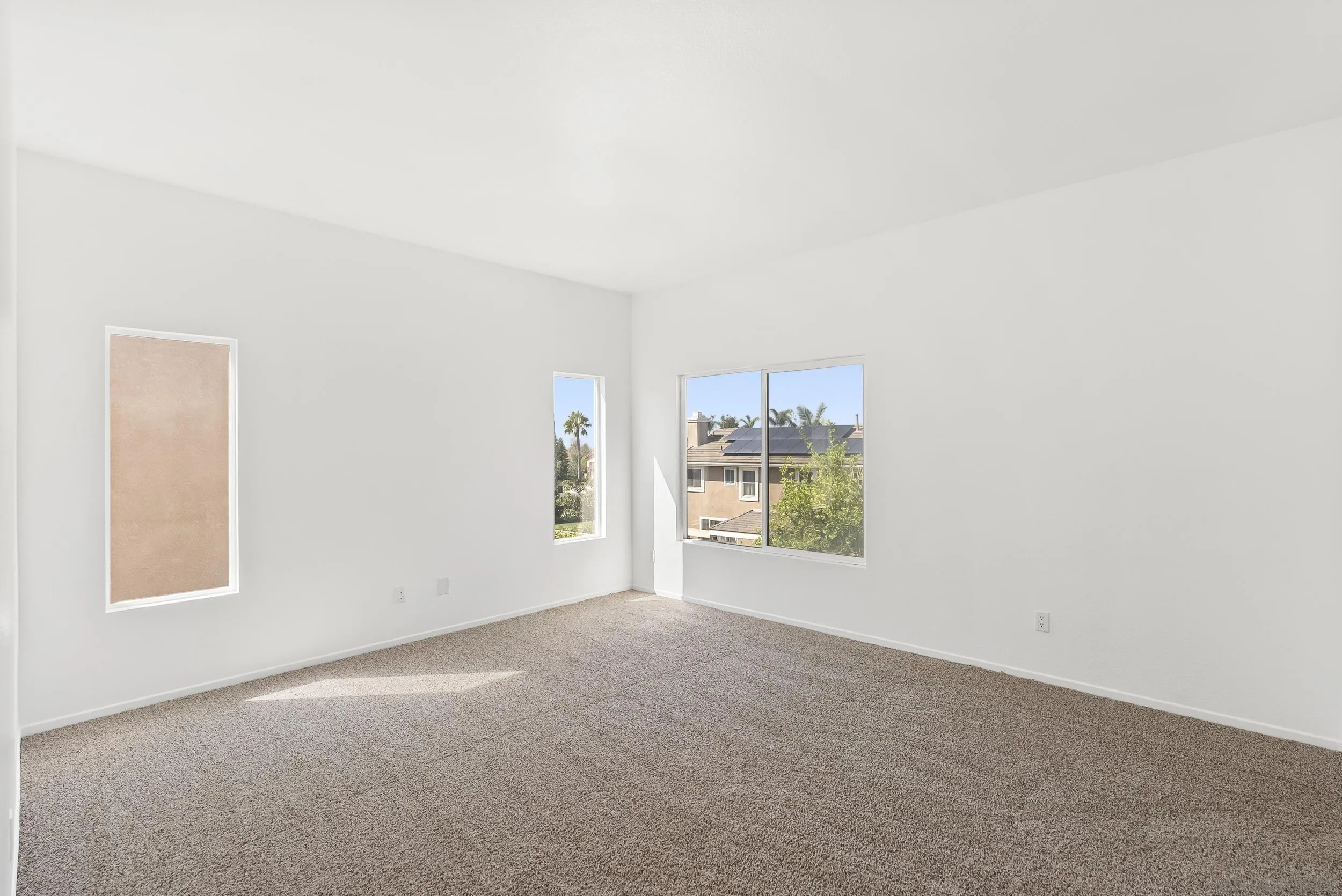 https://cdn.realtyfeed.com/cdn/127/250038352/9da3fb33c87b5dcd27f1f89a11ed3572.webp