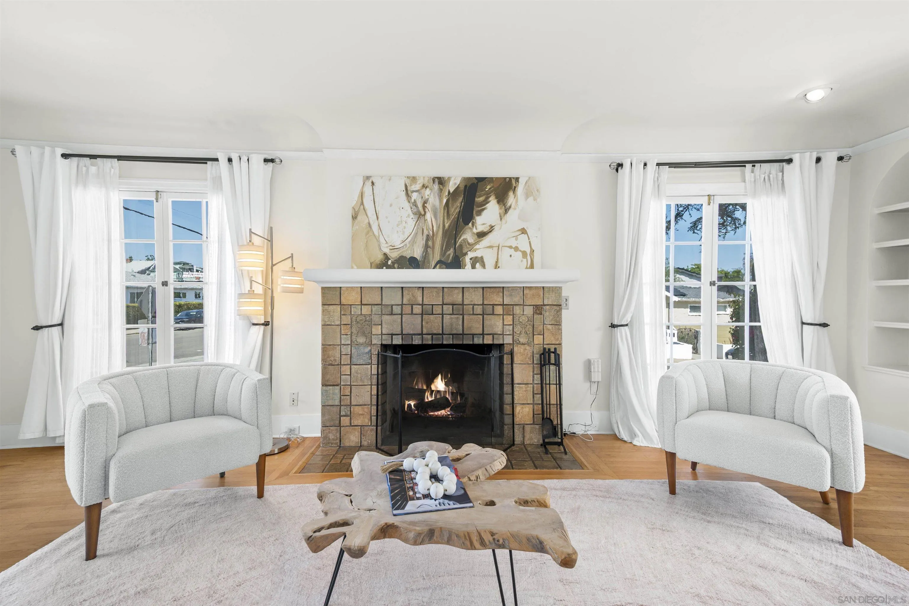https://cdn.realtyfeed.com/cdn/127/250038359/c8e5595365f4d06cfa47f62991e5dc3b.webp