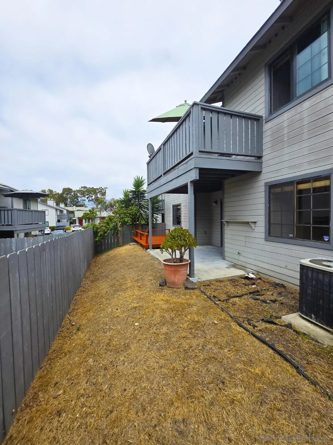 Photo #9: 250038381 Listing: Photo #9