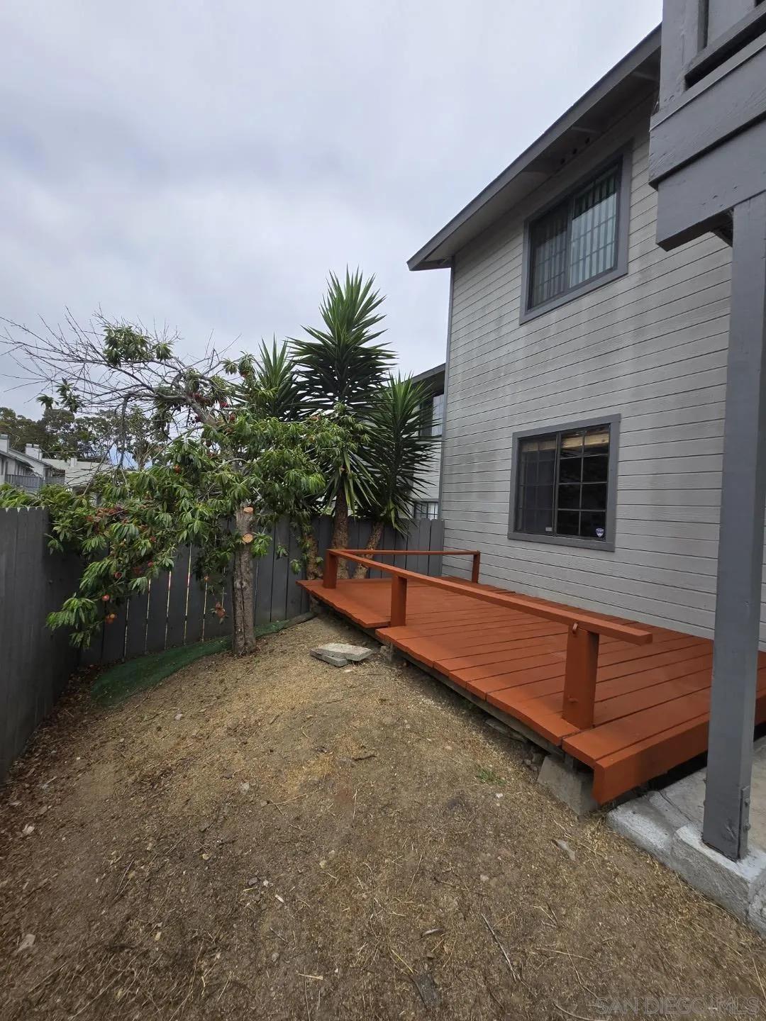 https://cdn.realtyfeed.com/cdn/127/250038381/ce5b5b0ab40f0f3d98b01d1330c10ab3.webp
