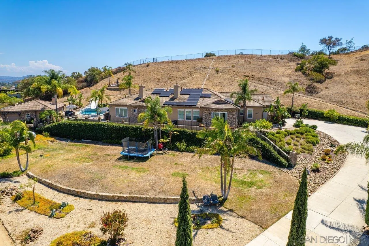 https://cdn.realtyfeed.com/cdn/127/250038387/90d14fd18a49cbf7255b7db4c7d22dba.webp