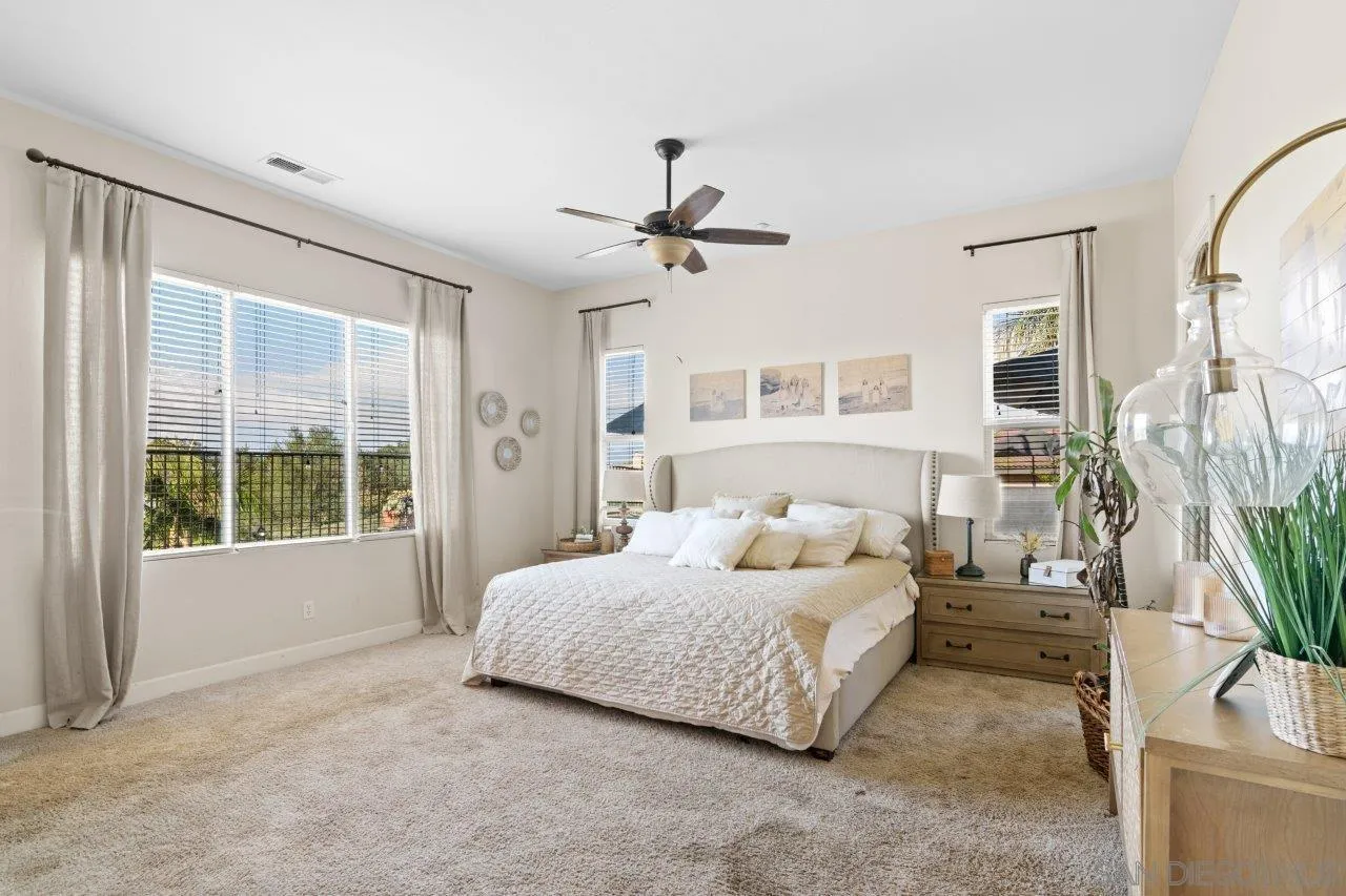 https://cdn.realtyfeed.com/cdn/127/250038387/e09db5a6ac4f9e06145da4d99660e015.webp