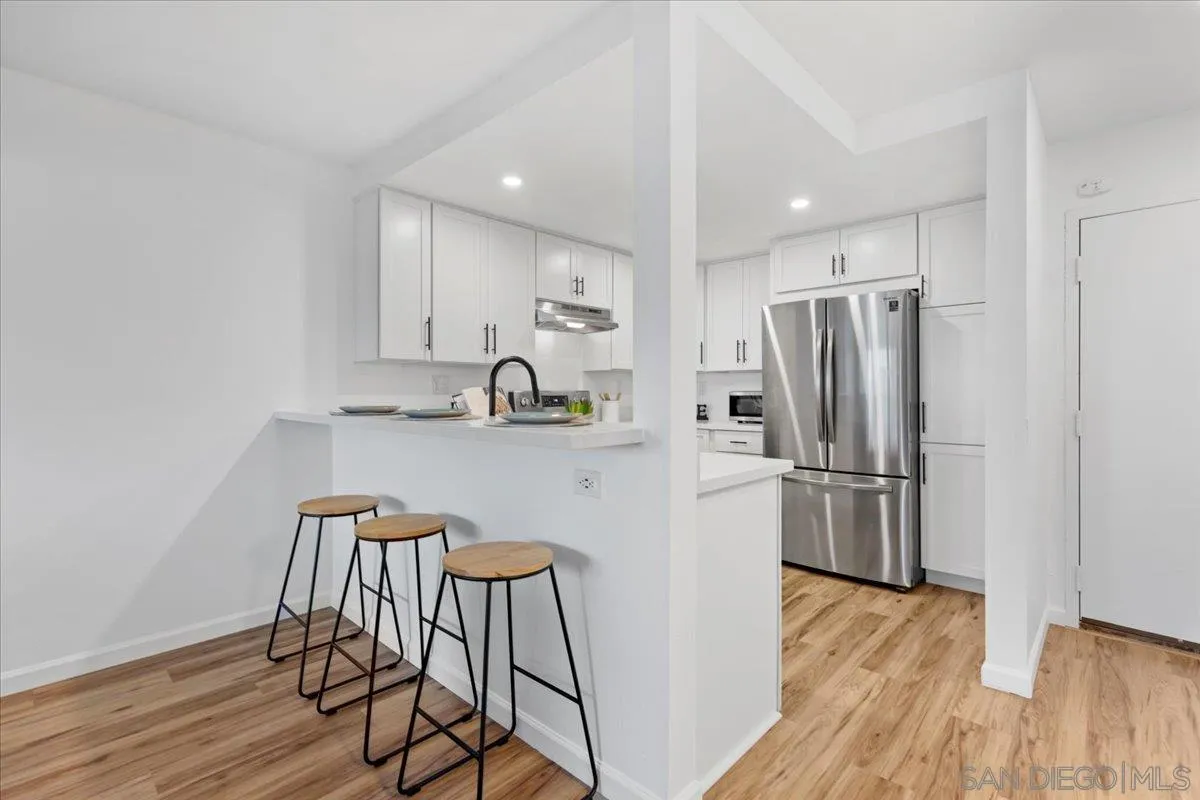 https://cdn.realtyfeed.com/cdn/127/250038388/4999615f1270b096d48b433b18cf9b37.webp