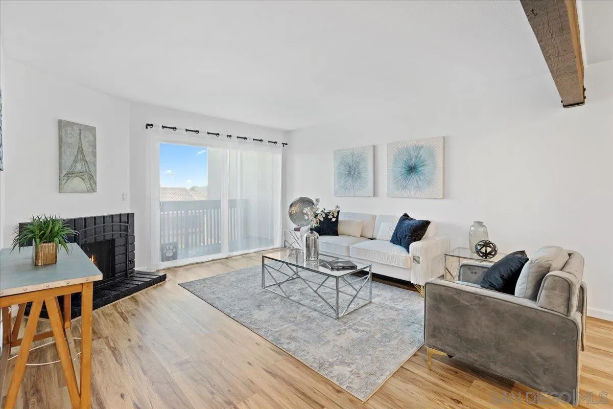 https://cdn.realtyfeed.com/cdn/127/250038388/4e0d39516b3c52acad710e0a02d46561.webp
