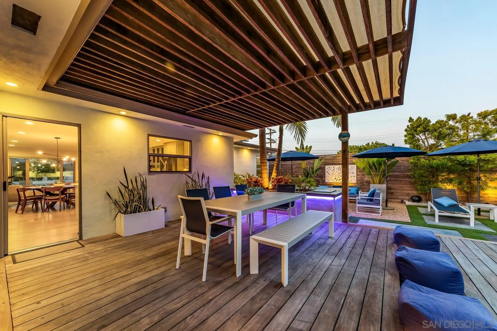 https://cdn.realtyfeed.com/cdn/127/250038389/06cf566e82f0a2f5704b41dc6db0a29c.webp