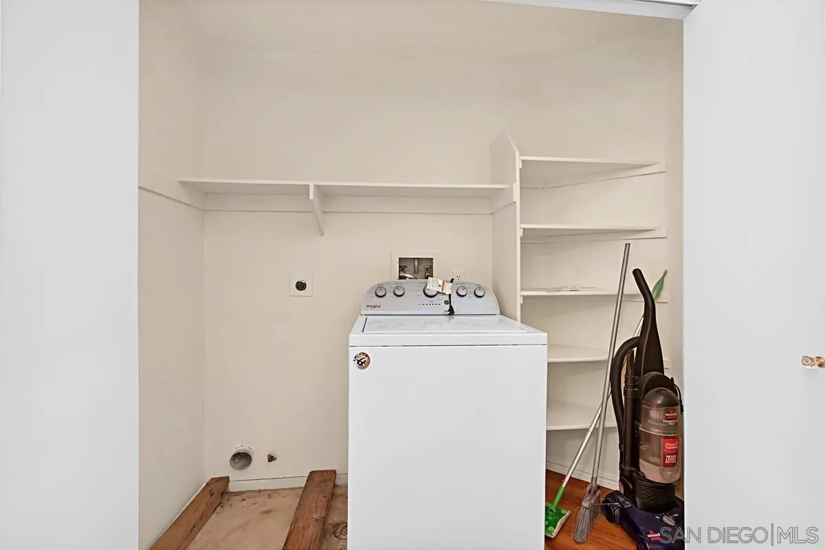 https://cdn.realtyfeed.com/cdn/127/250038404/c03baea9e608f8ea9bbd4da03f4d73c5.webp