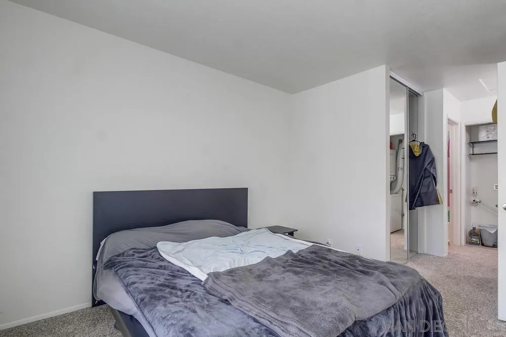 https://cdn.realtyfeed.com/cdn/127/250038405/6c7efad10d7de1e5c0f93d8ab588d521.webp