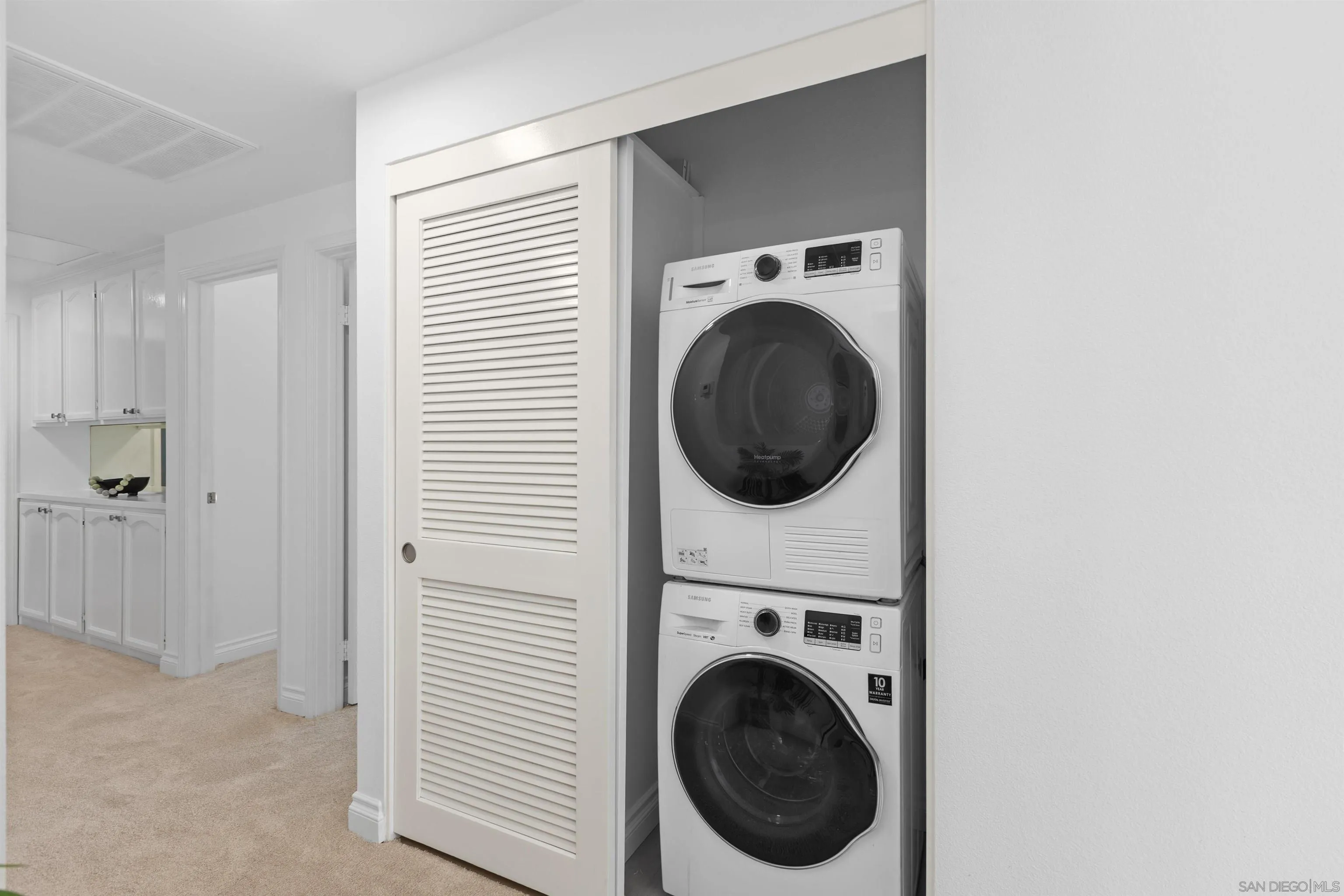 Photo #27: 250038406 Listing: Photo #27