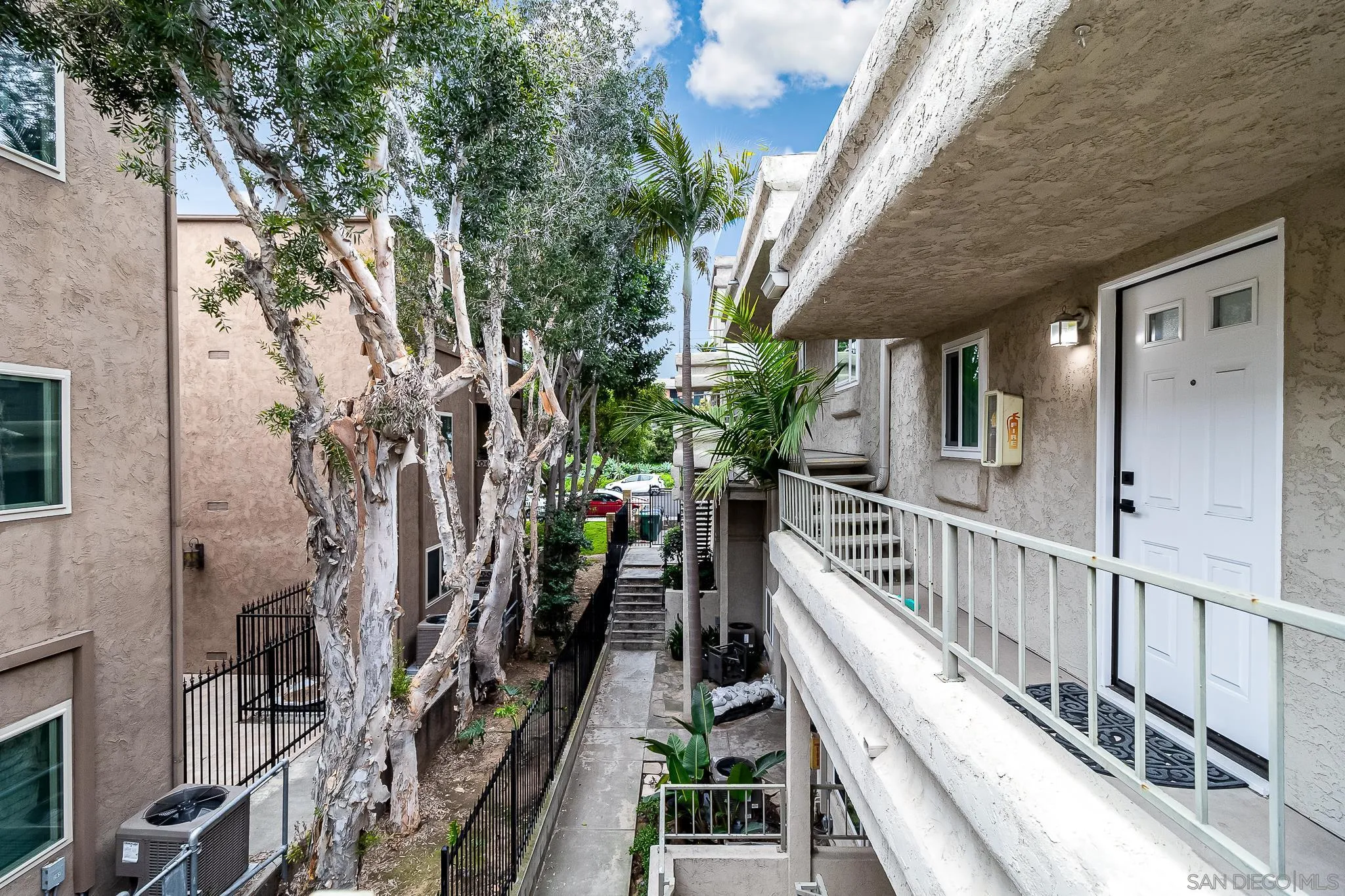https://cdn.realtyfeed.com/cdn/127/250038420/3fb8821991569aa3b3f8e3bb81df8155.webp
