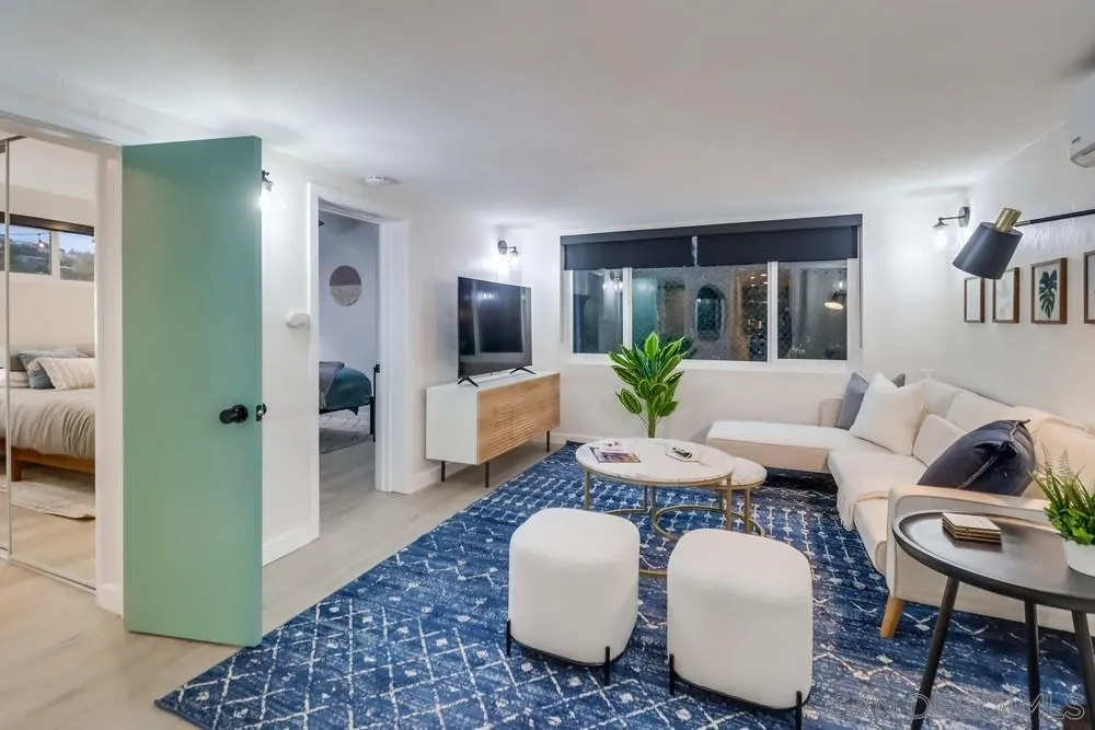 https://cdn.realtyfeed.com/cdn/127/250038423/af4759bc9047a3669122a1cd846ccef3.webp
