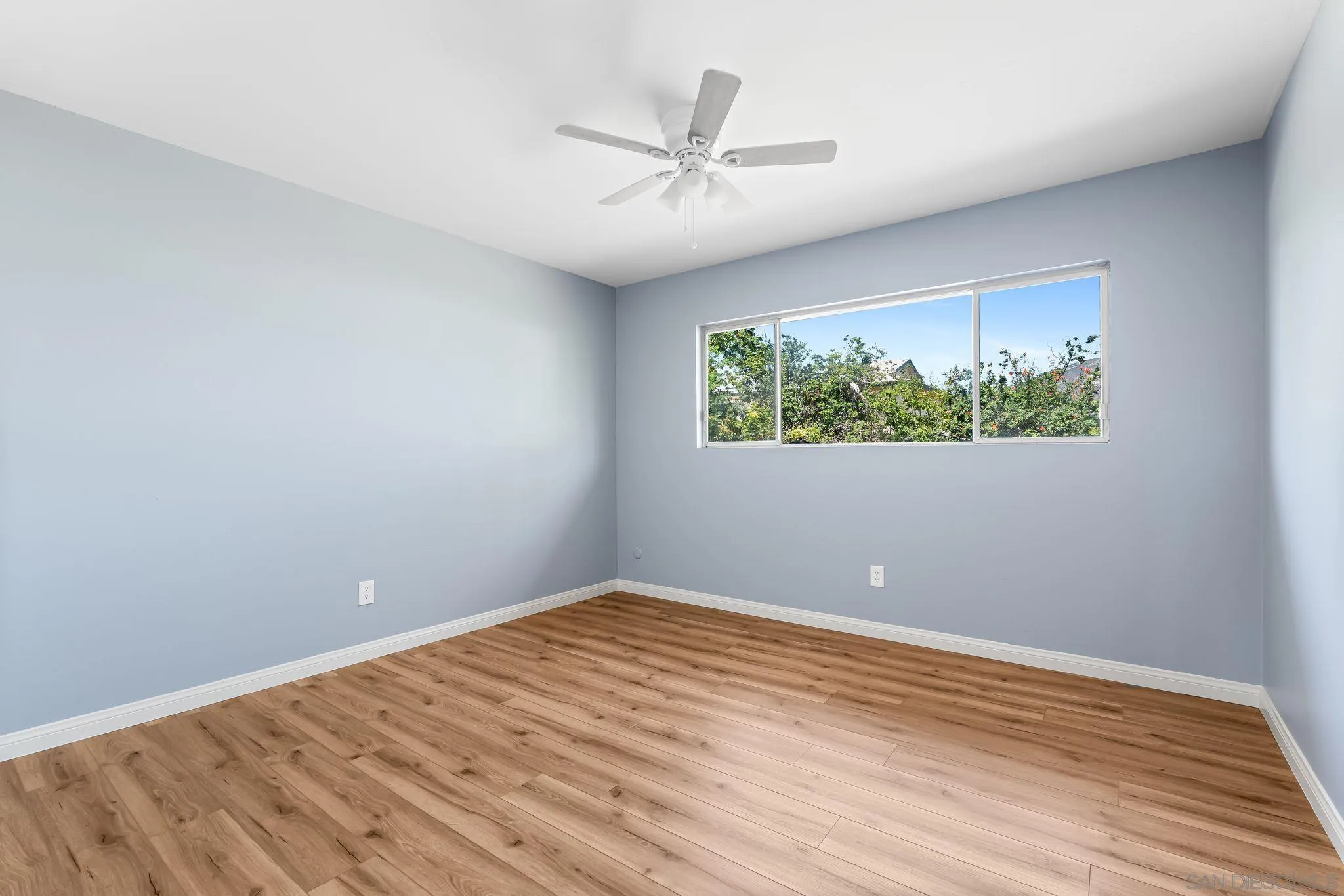 https://cdn.realtyfeed.com/cdn/127/250038425/653597a8dcd24f9e4d6956e1c08a08c6.webp