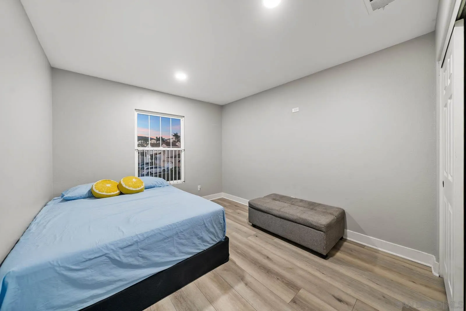 https://cdn.realtyfeed.com/cdn/127/250038426/02dcffd8128cc7f7cd5f668860c595cc.webp