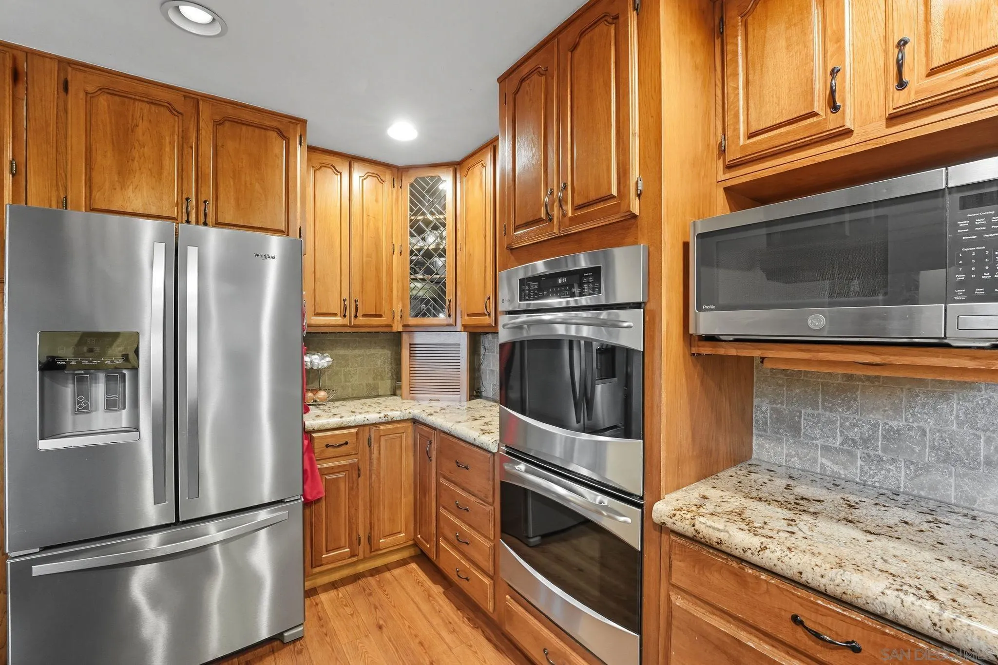 https://cdn.realtyfeed.com/cdn/127/250038432/1d11de76ed73e4159a5ccb94cd0bc56a.webp