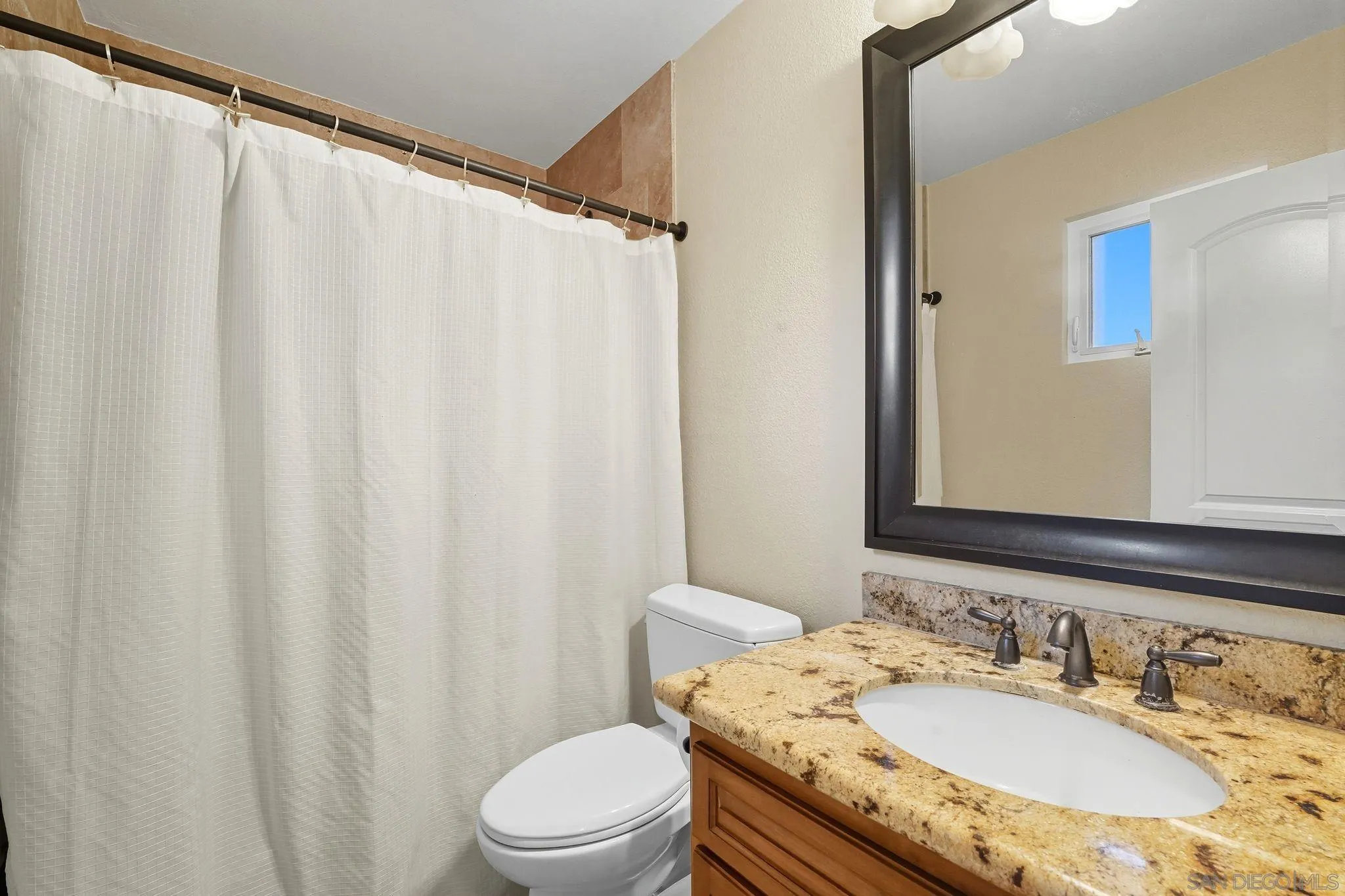 https://cdn.realtyfeed.com/cdn/127/250038432/33c592d739c080a617ac5846fd62fcdc.webp