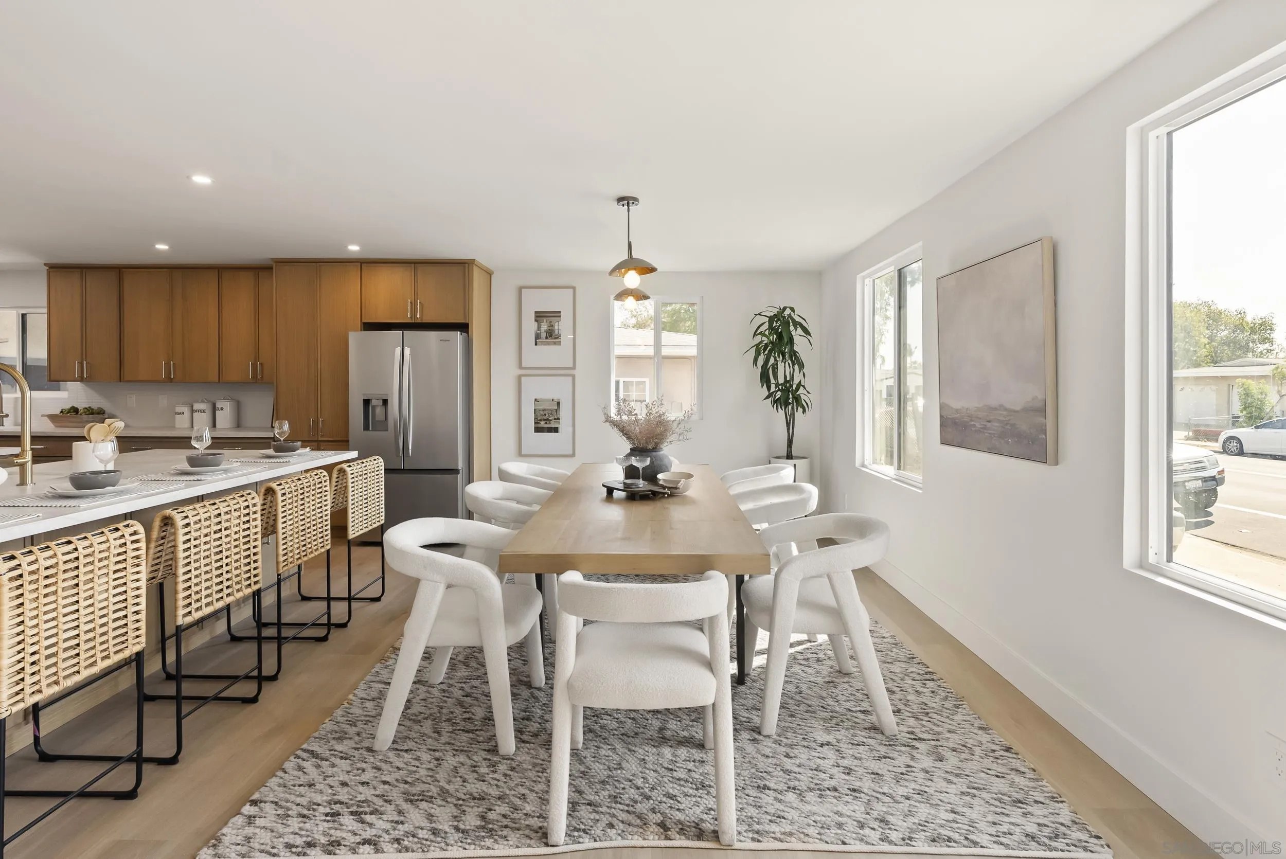 https://cdn.realtyfeed.com/cdn/127/250038433/490db1df1a7273e7f8ac2f30fa6f3598.webp