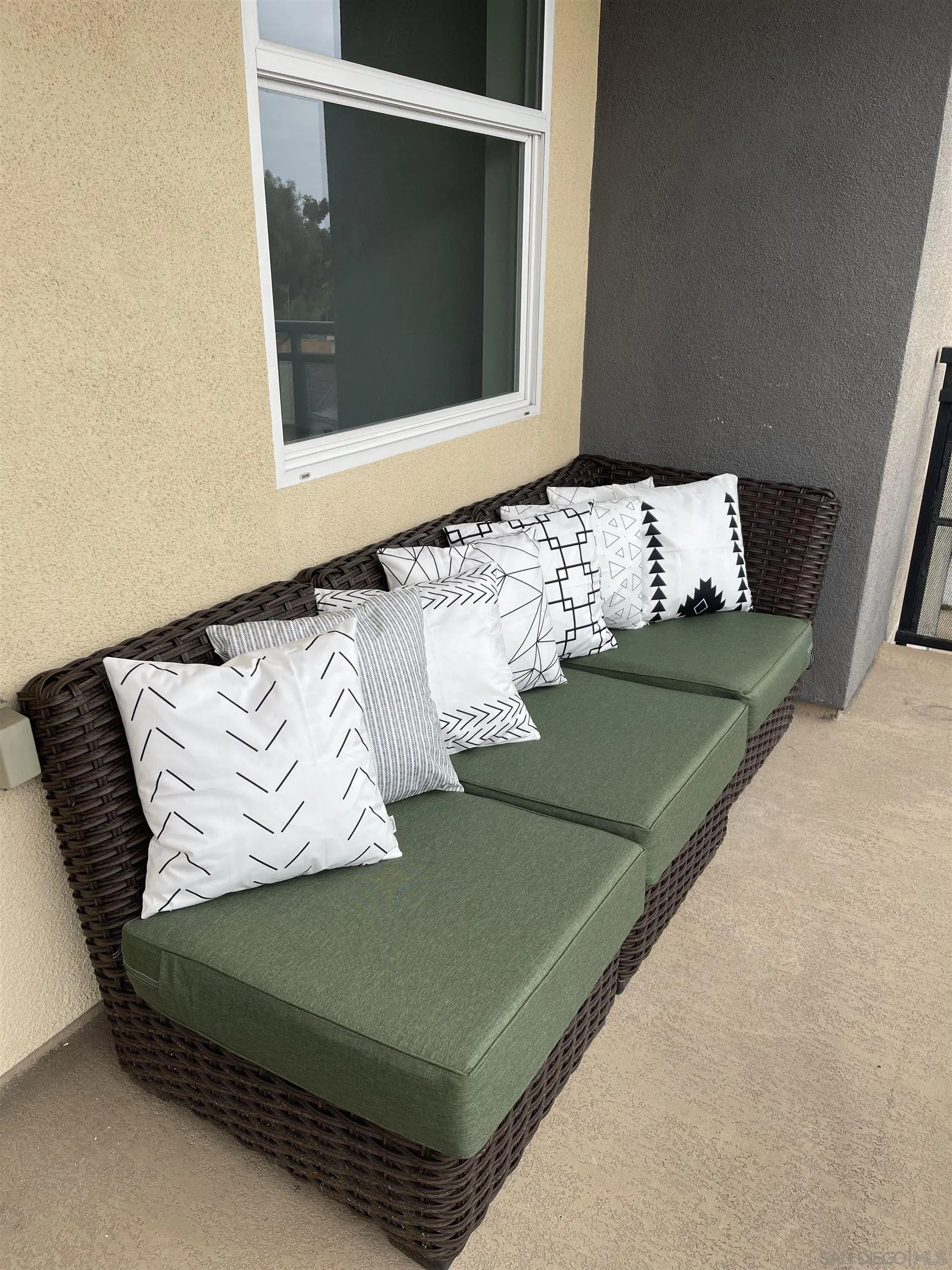 https://cdn.realtyfeed.com/cdn/127/250038434/09ea27f5b93753bb7ebc94b256cfe36c.webp