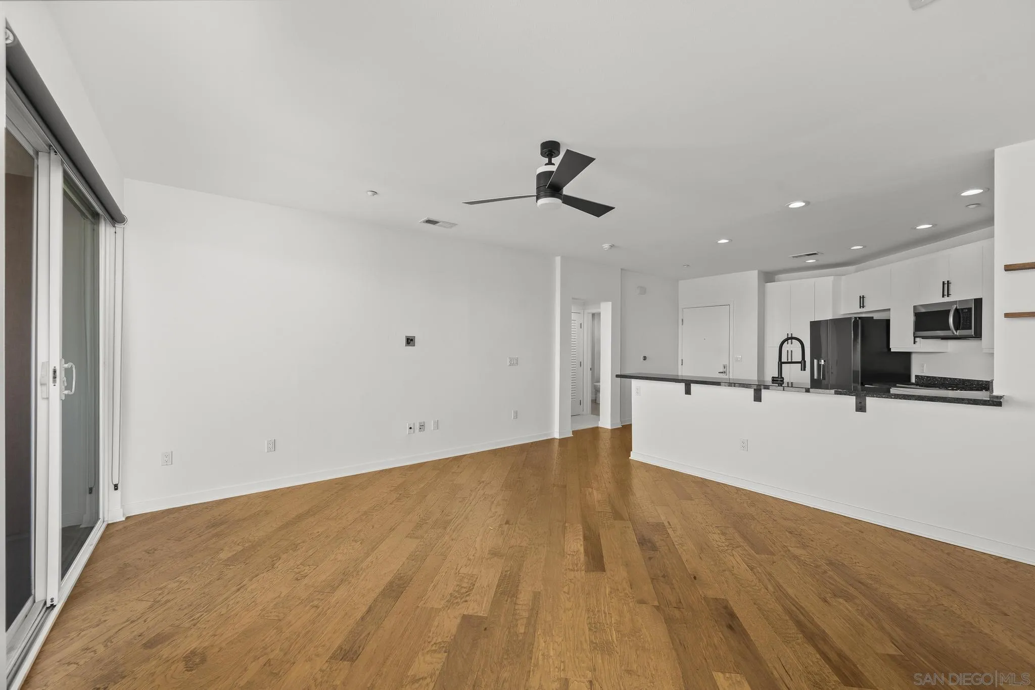 Photo #12: 250038434 Listing: Photo #12