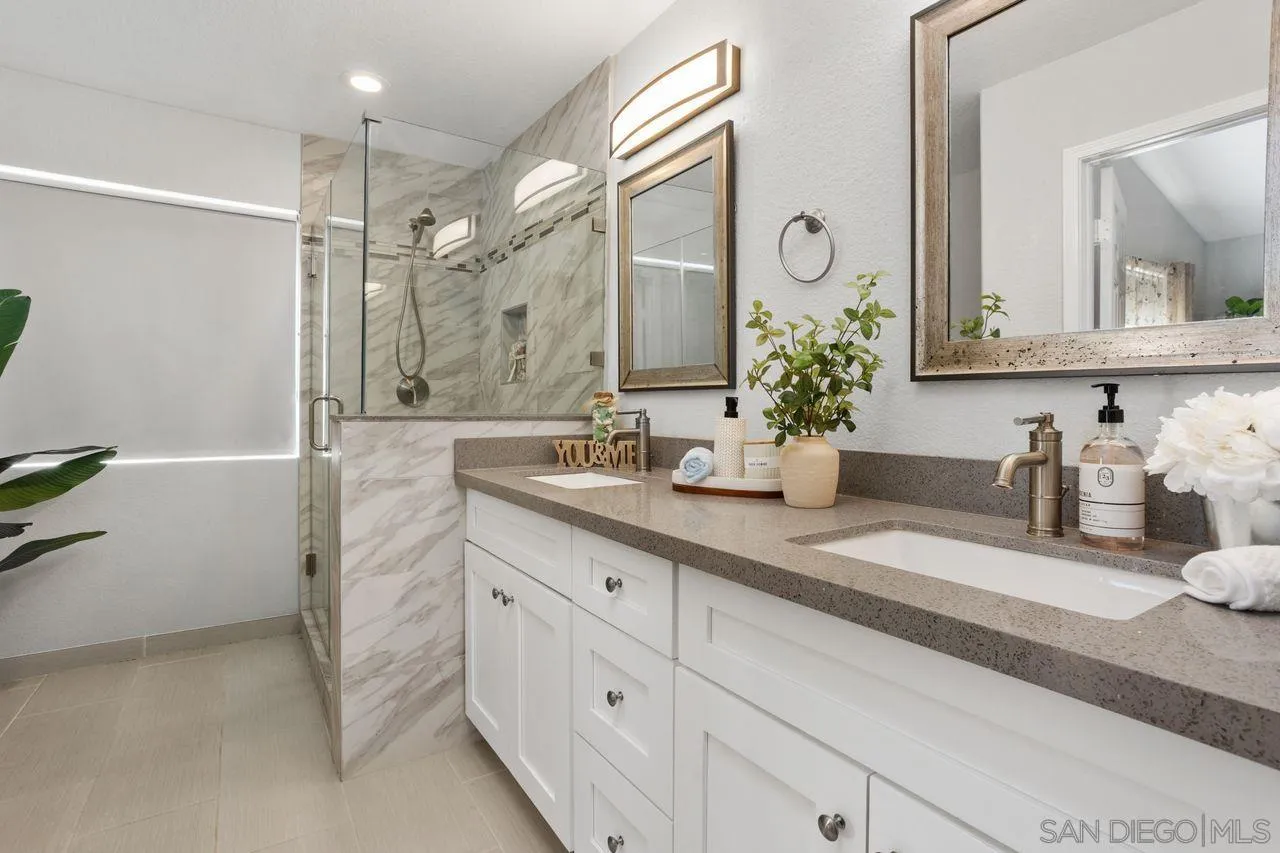 https://cdn.realtyfeed.com/cdn/127/250038438/c152109f1a40fcd6acf90999e5460d0d.webp