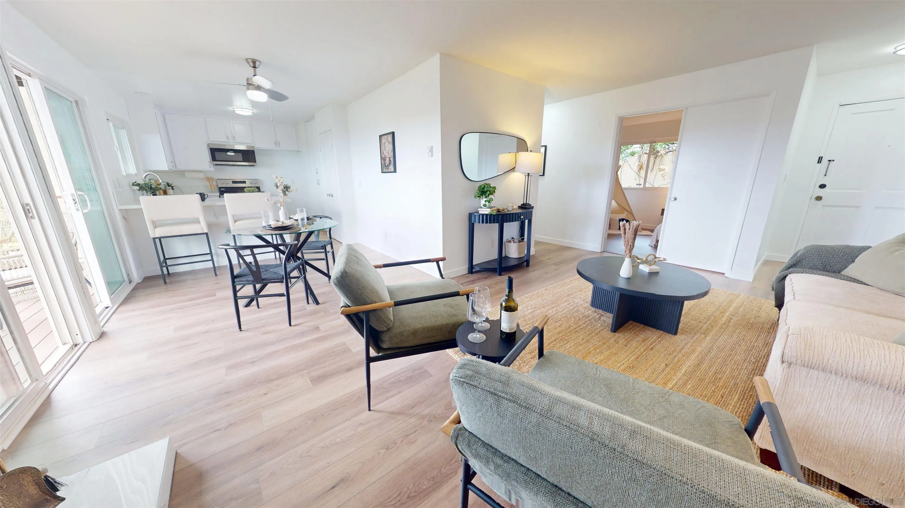 https://cdn.realtyfeed.com/cdn/127/250038451/075d1b23c9ee290e7b34894209f77d96.webp
