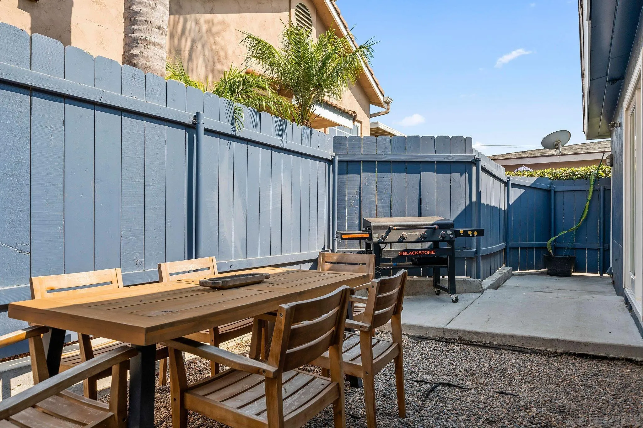 https://cdn.realtyfeed.com/cdn/127/250038455/8d3ab3fe127bc7a14d11f988b6aede12.webp