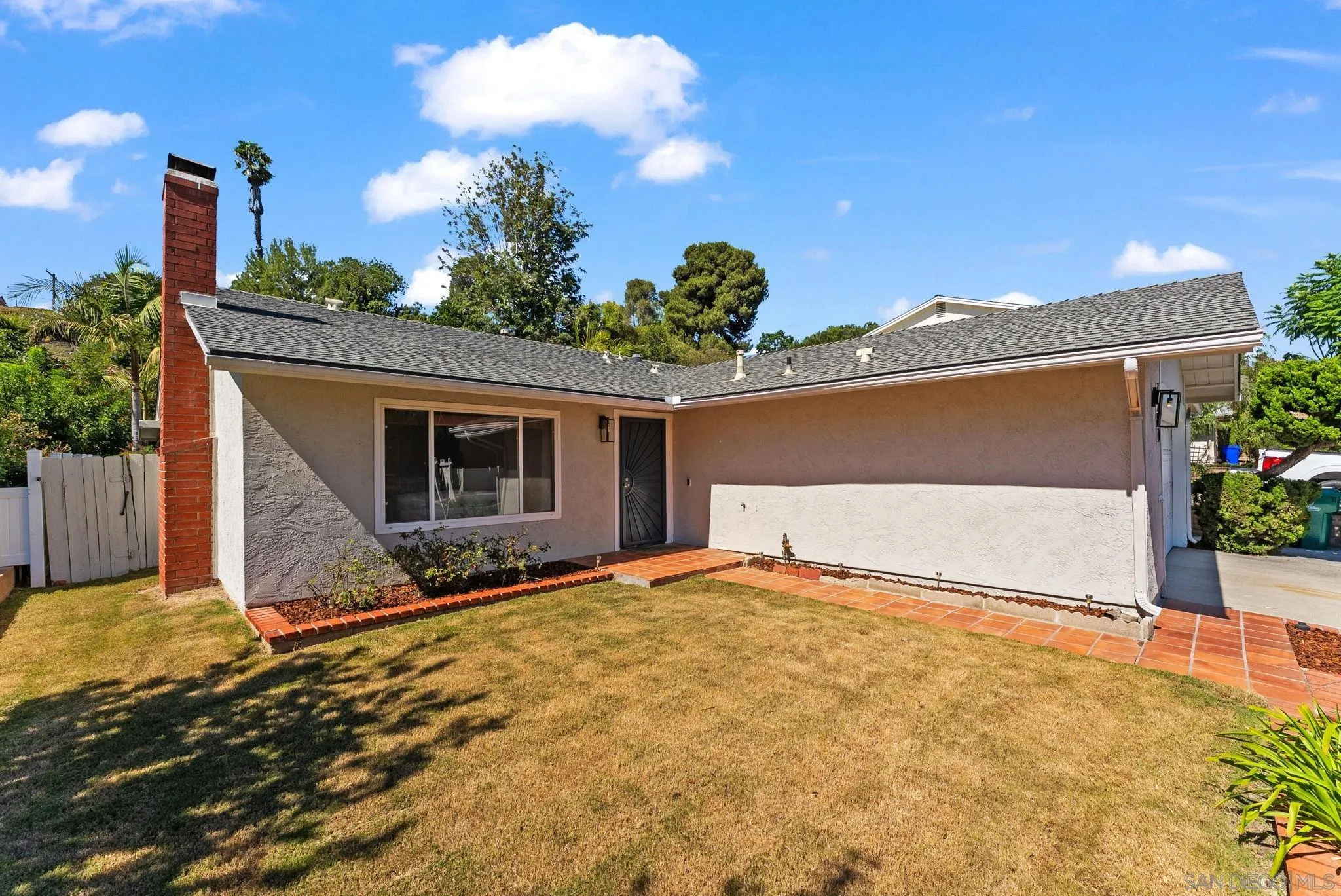 https://cdn.realtyfeed.com/cdn/127/250038463/74d1edb7f6a8f1ac2923f3c49e884ea7.webp