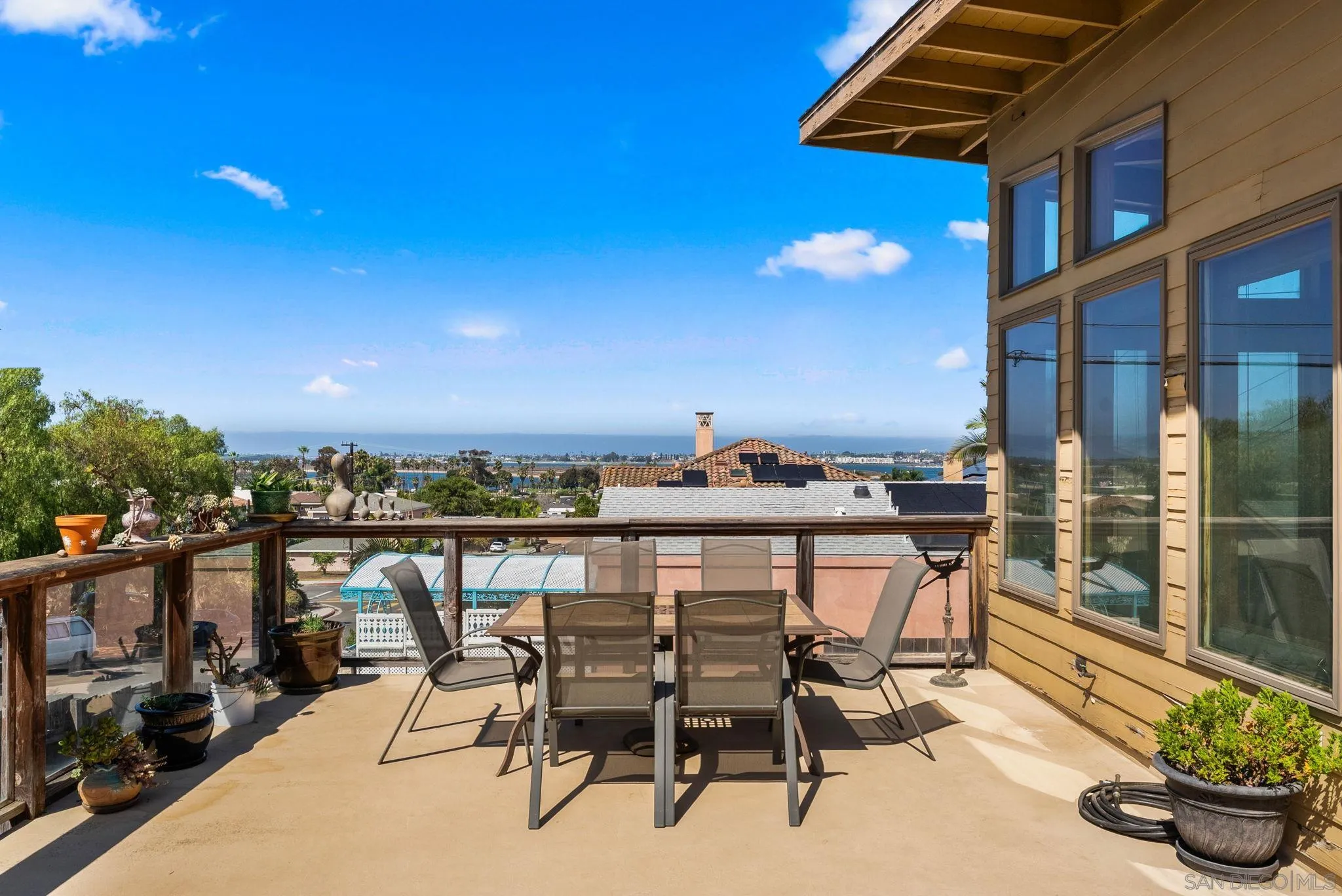 https://cdn.realtyfeed.com/cdn/127/250038464/23a64b88da4f2df8cdea9c3f25b81989.webp