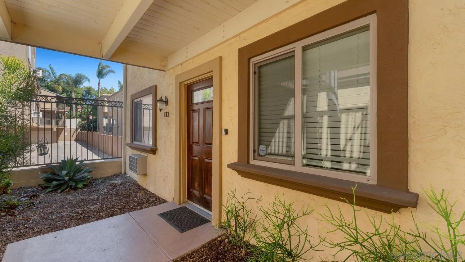 https://cdn.realtyfeed.com/cdn/127/250038469/ccc2d8f6391b5d4193604f636285c41f.webp