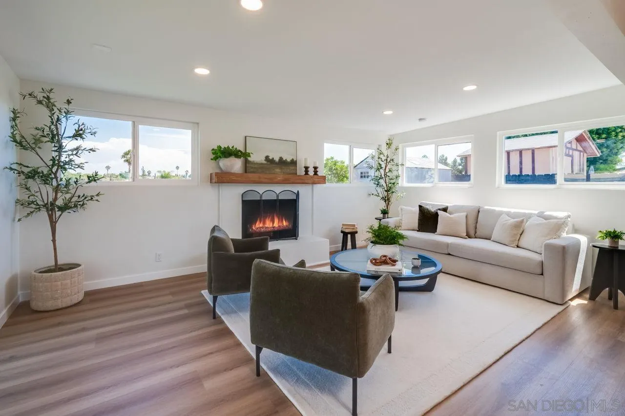 https://cdn.realtyfeed.com/cdn/127/250038479/607dc0d00206803b66382a86b1637de2.webp