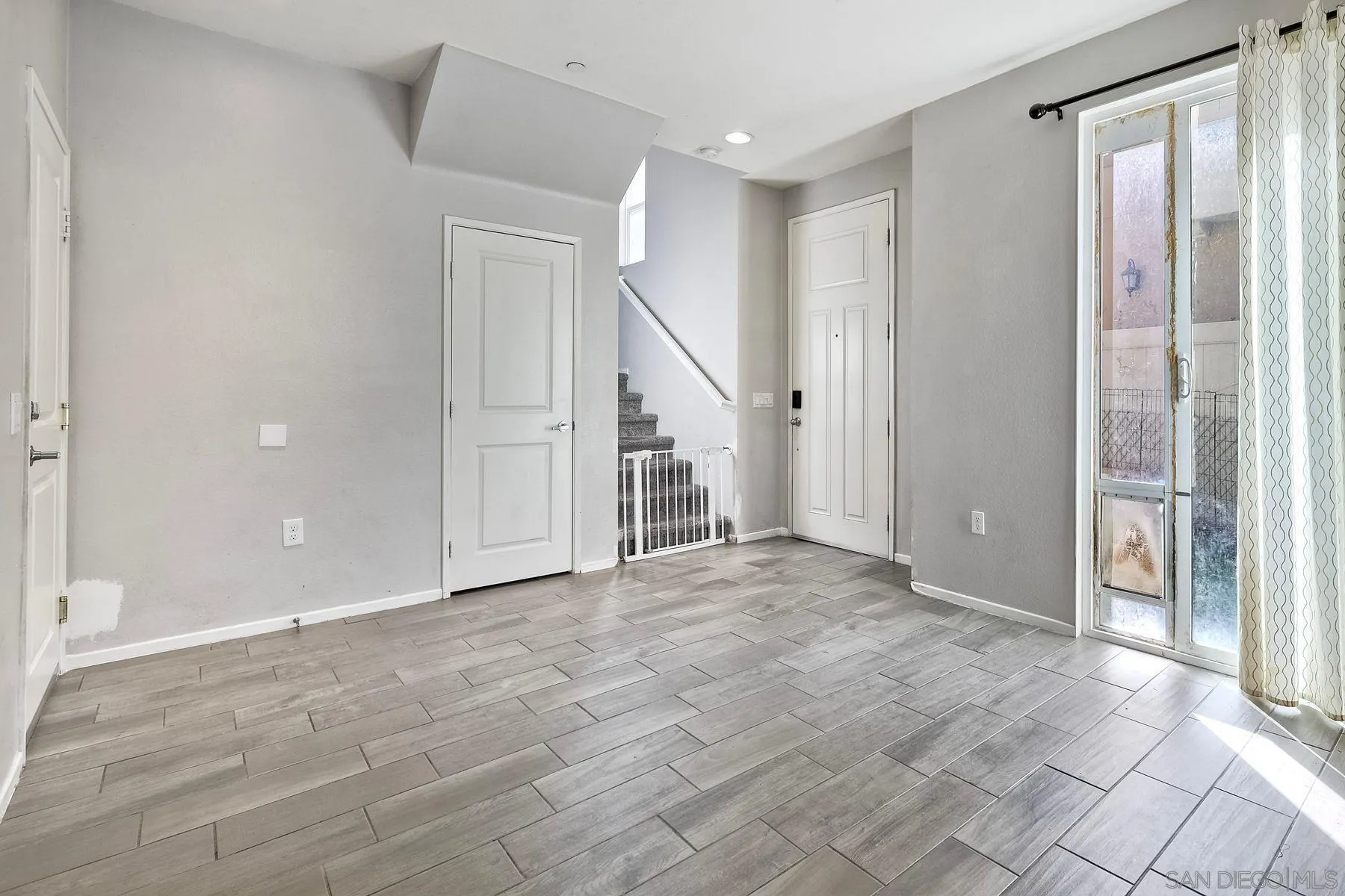 Photo #5: 250038482 Listing 