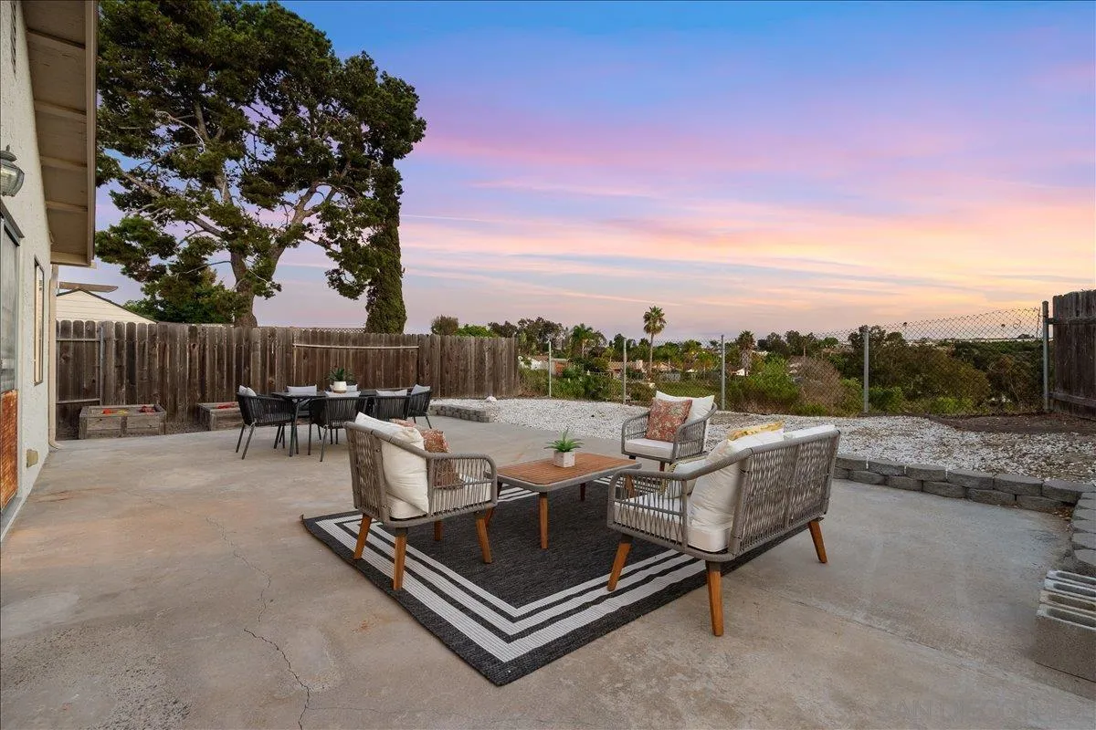 https://cdn.realtyfeed.com/cdn/127/250038484/3b8a6fb06e98a83e3987d12cf121df8d.webp
