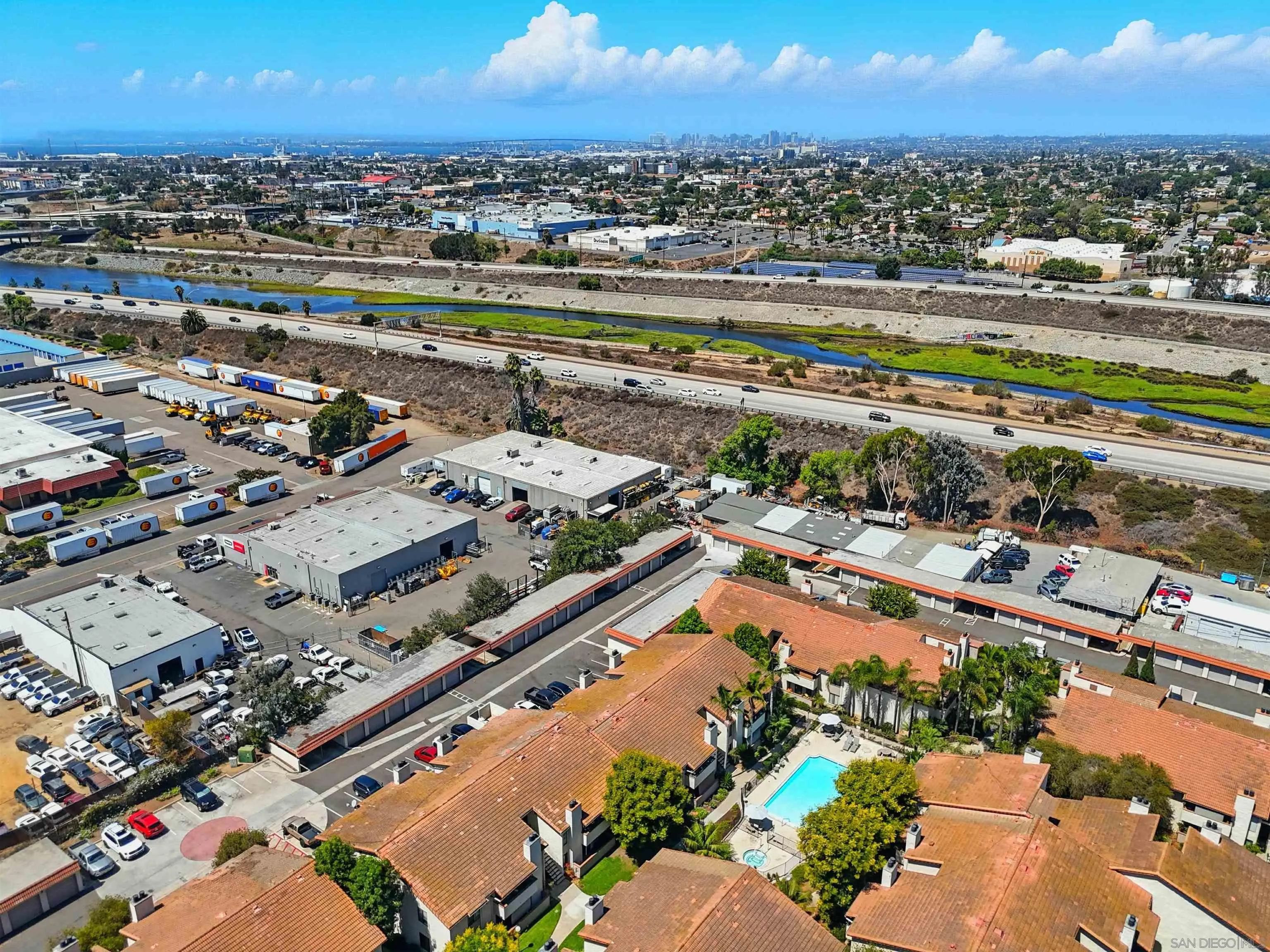 https://cdn.realtyfeed.com/cdn/127/250038487/f0ed8ab0fda9ea4eff3d377046d6e46e.webp
