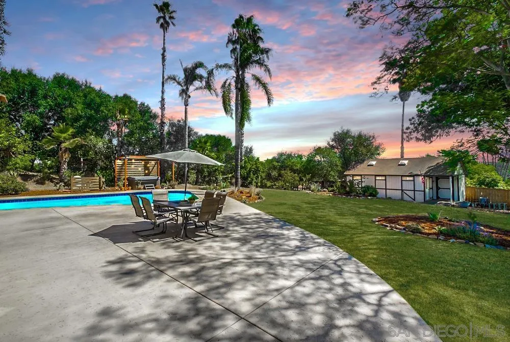 https://cdn.realtyfeed.com/cdn/127/250038488/54e45d2f52dbb3be3bd2ceb56fe3cba2.webp