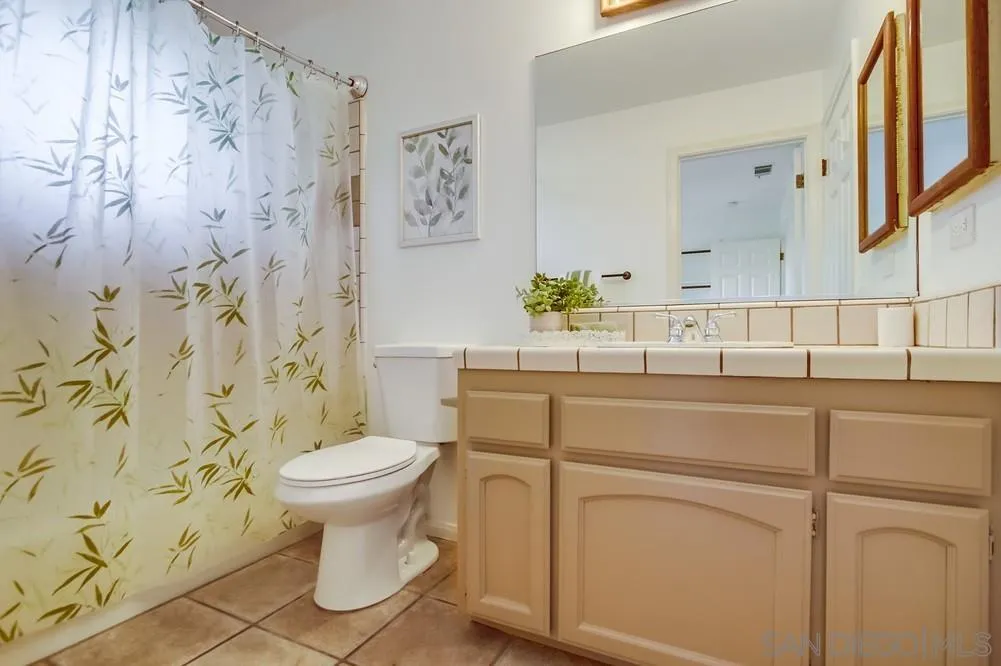 https://cdn.realtyfeed.com/cdn/127/250038488/ba6b48c18a4335153c3e44ddd3e7457c.webp