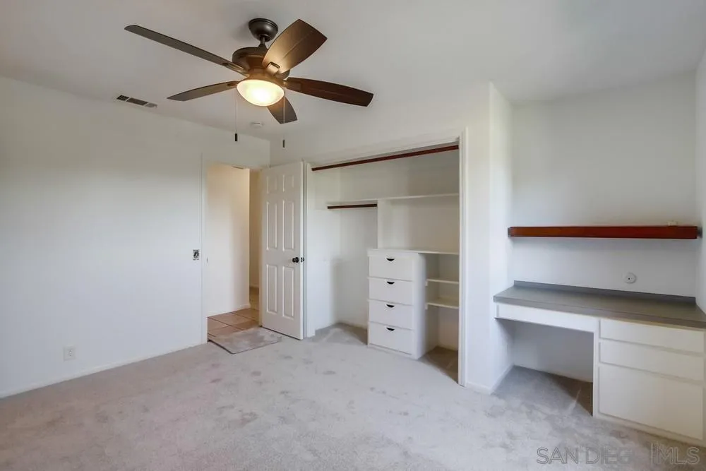 https://cdn.realtyfeed.com/cdn/127/250038488/e9d7d2cffc3bcd58ce487d7f0a5f4537.webp