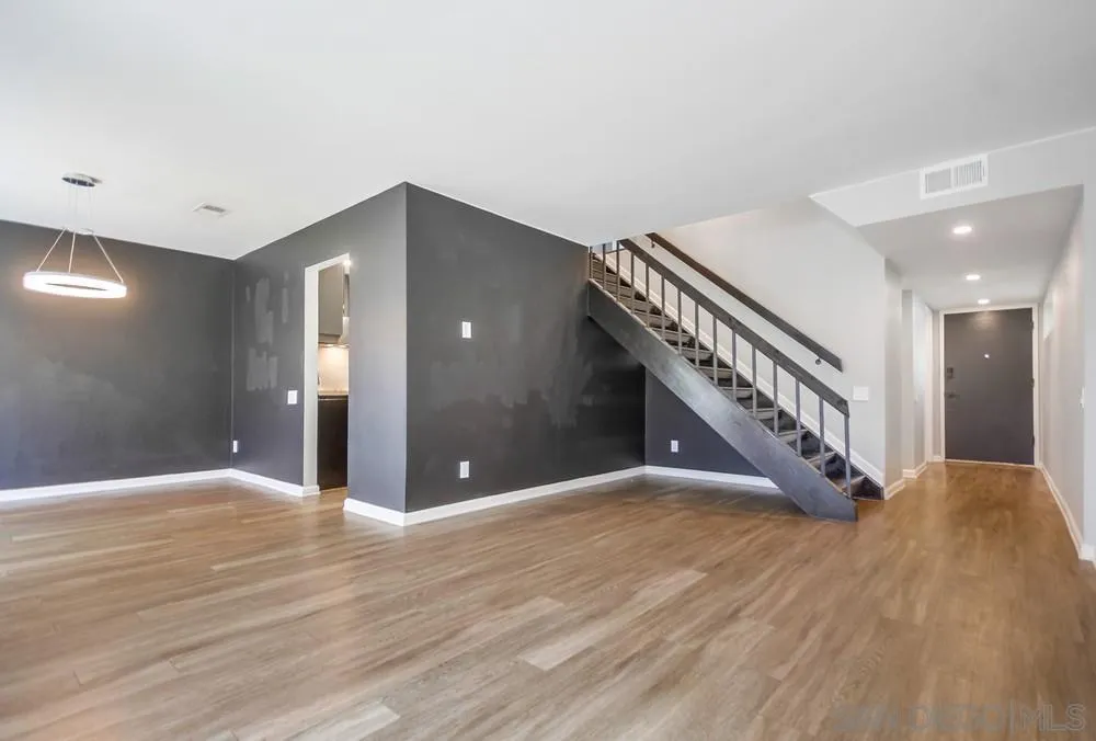 Photo #12: 250038493 Listing: Photo #12