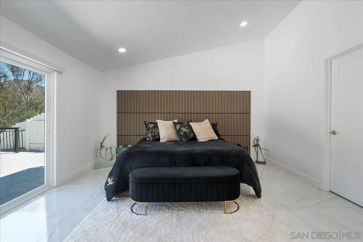 https://cdn.realtyfeed.com/cdn/127/250038497/0ef3d000b8080f2ae5e957ba3d3f3f6b.webp