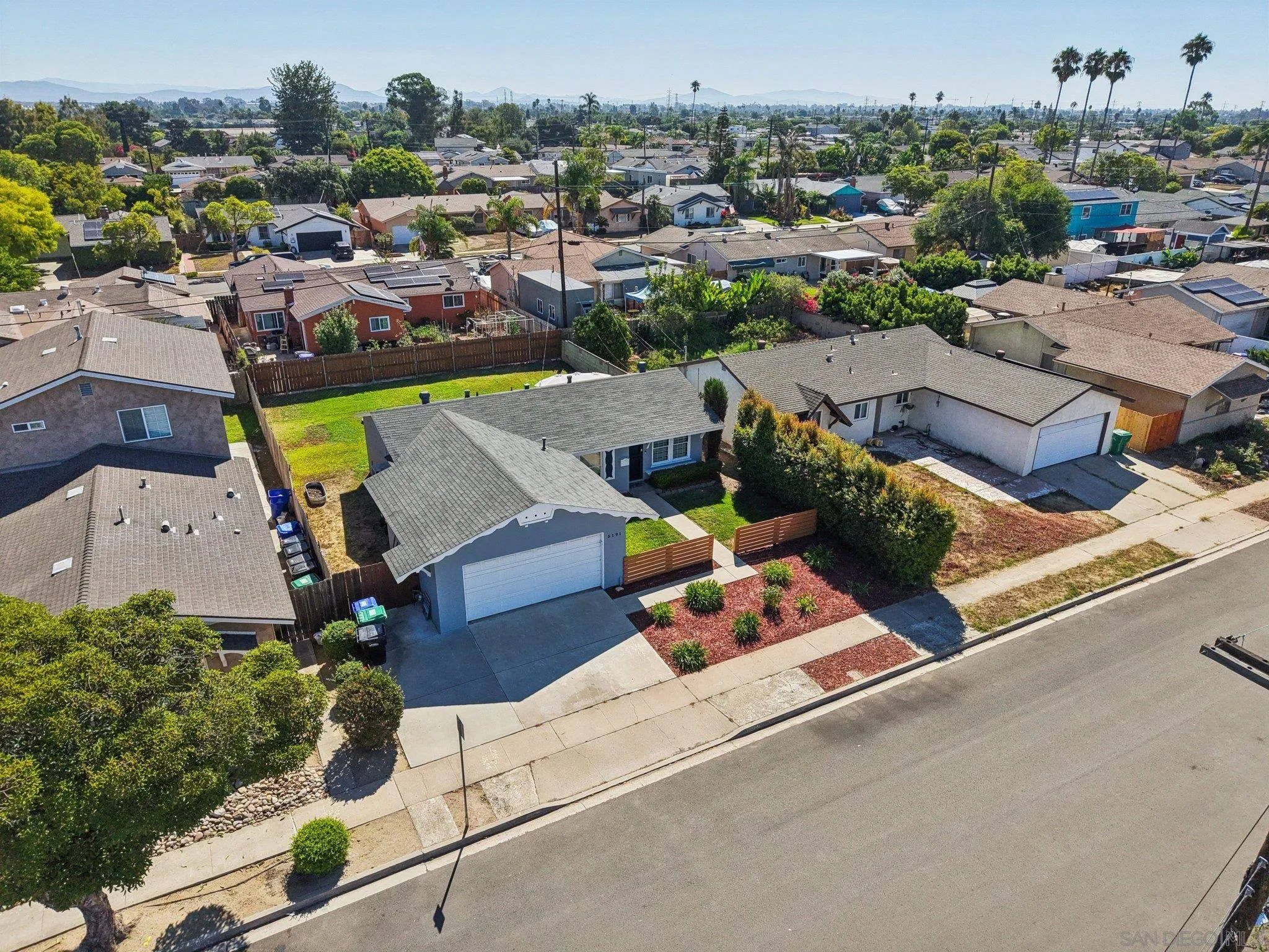 https://cdn.realtyfeed.com/cdn/127/250038500/1ef51a87165202b90b7e9847fd845757.webp