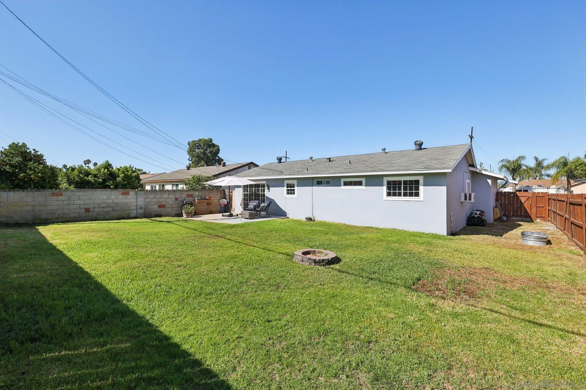 https://cdn.realtyfeed.com/cdn/127/250038500/76e1807bcbae49fb7f36f82fae27b29d.webp