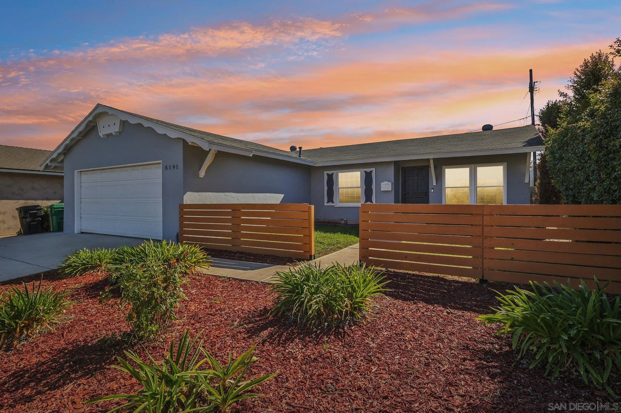 https://cdn.realtyfeed.com/cdn/127/250038500/af65c9e6110c173c9f3574b0b77f7042.webp