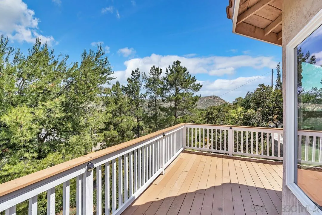 https://cdn.realtyfeed.com/cdn/127/250038502/f28f5b9d5cc6df95a26ae58698fdbc3b.webp