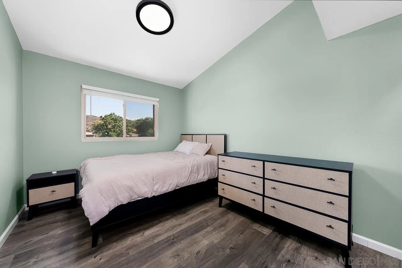 https://cdn.realtyfeed.com/cdn/127/250038505/cefbf47273eb6cd4fab43e5de741a5b2.webp