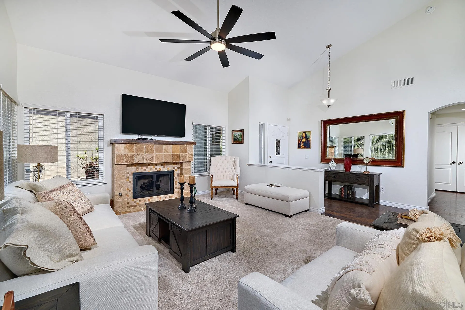 https://cdn.realtyfeed.com/cdn/127/250038508/aec6a00eefab355f2471d238b87d6f8c.webp