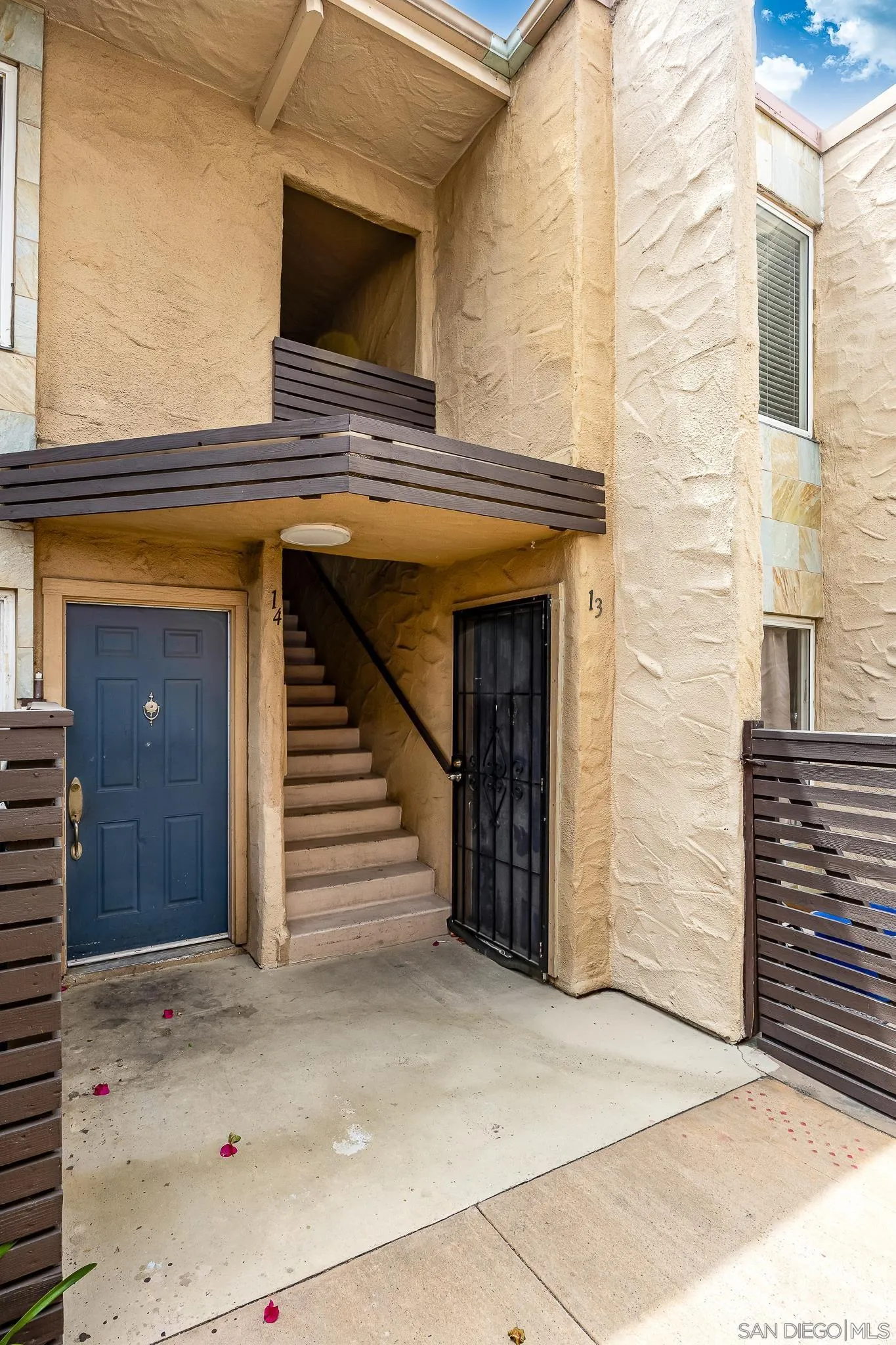 Photo #3: 250038509 Listing: Photo #3