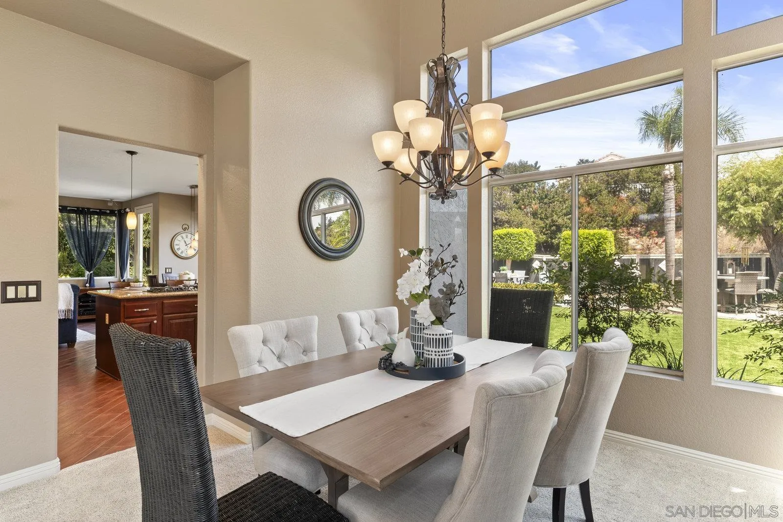 https://cdn.realtyfeed.com/cdn/127/250038517/2f6b97a94855cb2d2a4b53b719455f9b.webp