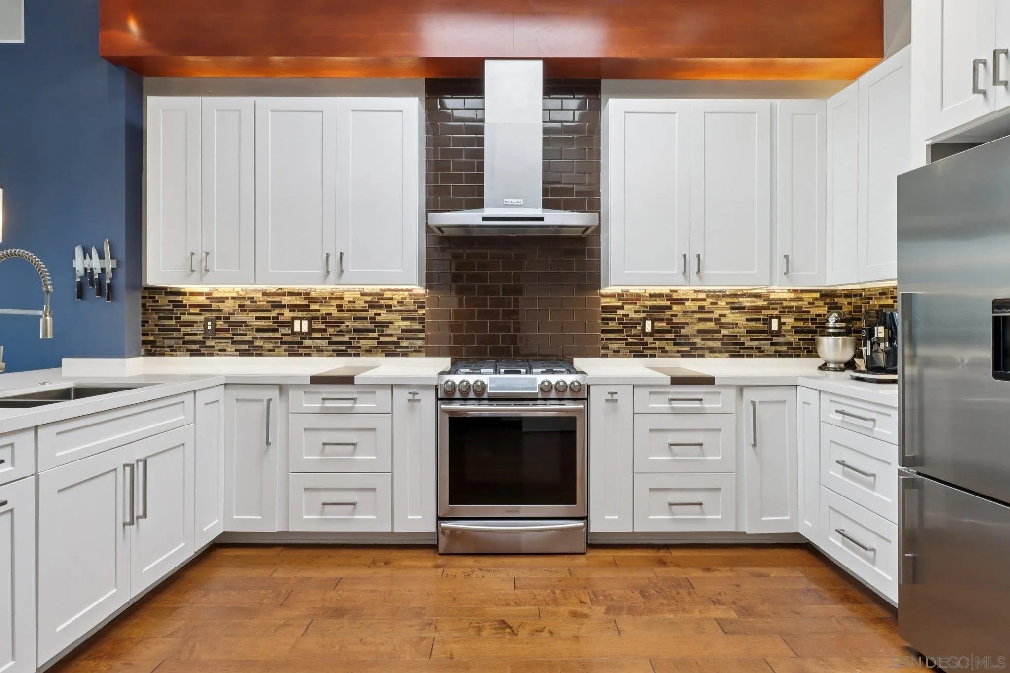 https://cdn.realtyfeed.com/cdn/127/250038521/12e0fcd4074fa06b23c95c89d930cc02.webp