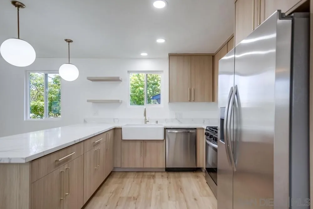 https://cdn.realtyfeed.com/cdn/127/250038526/3a4c7b7a6bc428683d146a19abf98cd9.webp
