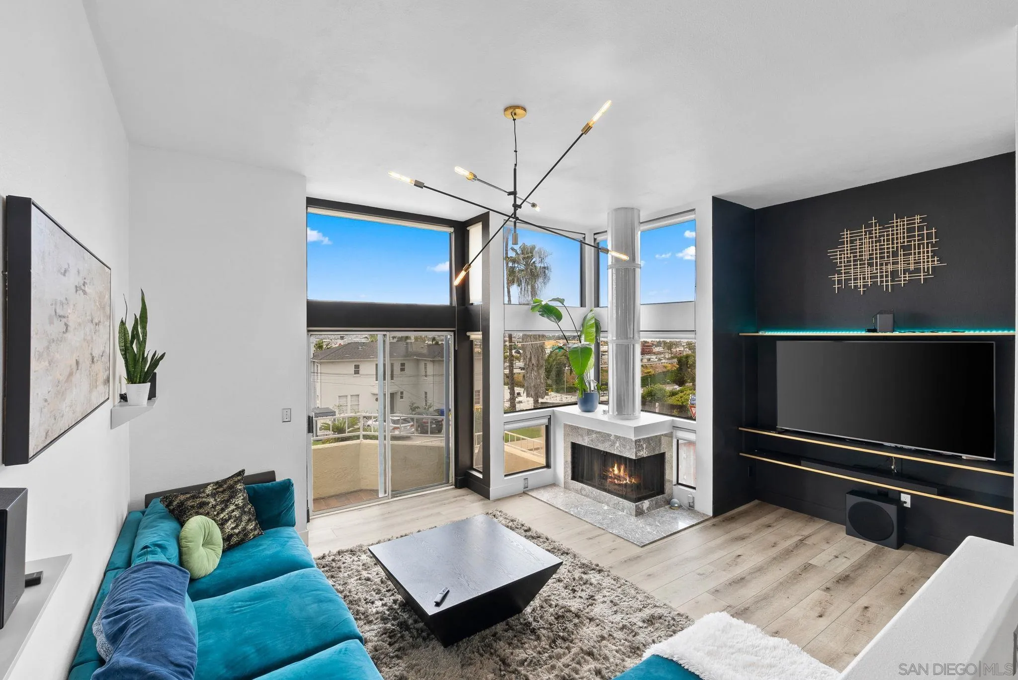 https://cdn.realtyfeed.com/cdn/127/250038527/fe18a517755a042f2f359f34bccfa293.webp