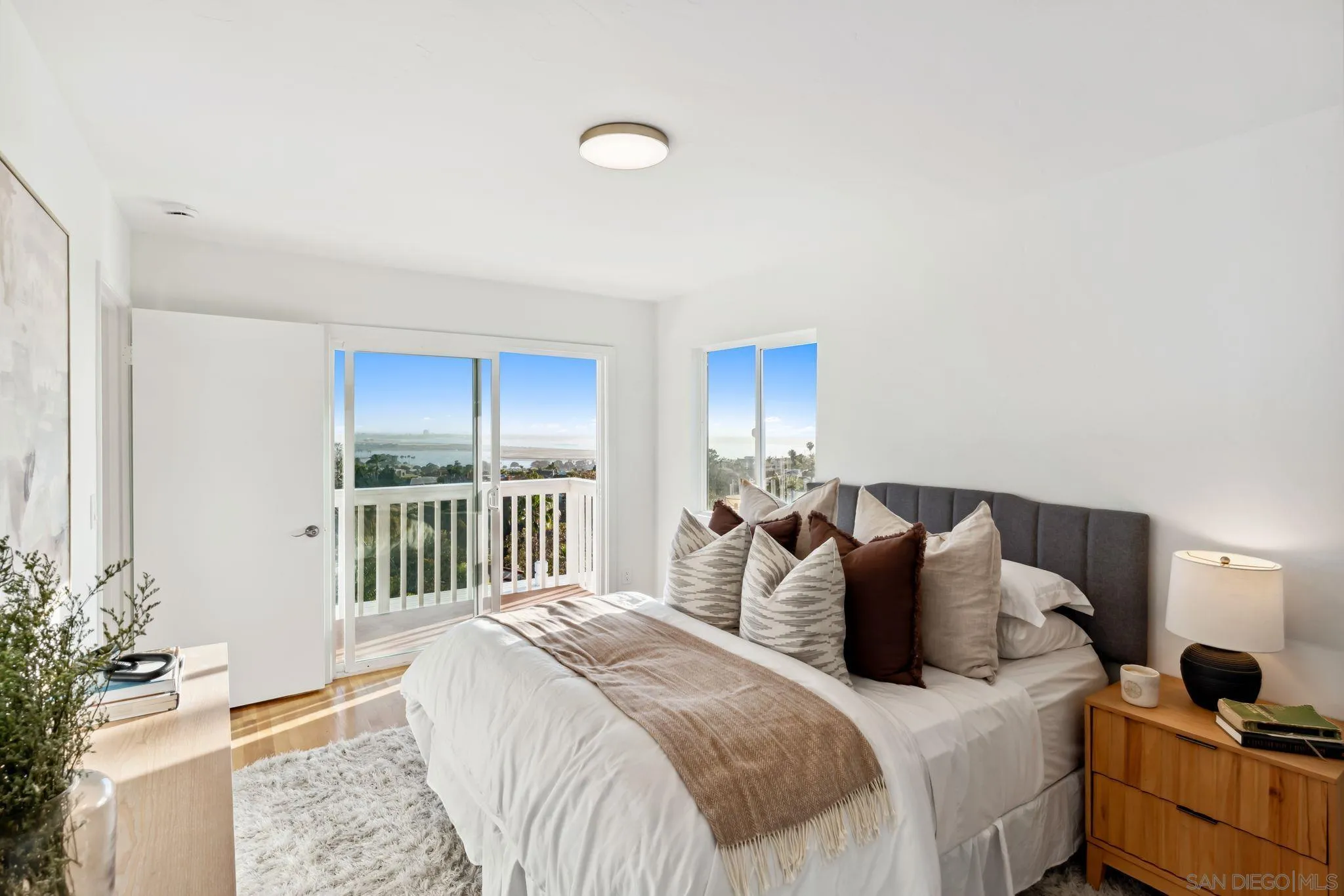 https://cdn.realtyfeed.com/cdn/127/250038535/a32411f1816b6578ff6e9abfa0677a25.webp